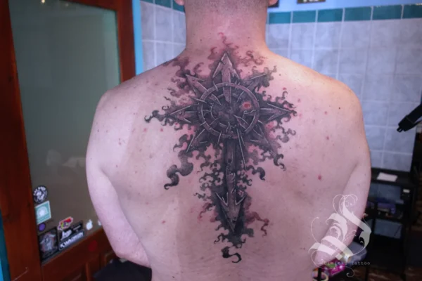cross with flames back tattoo made with 3rl